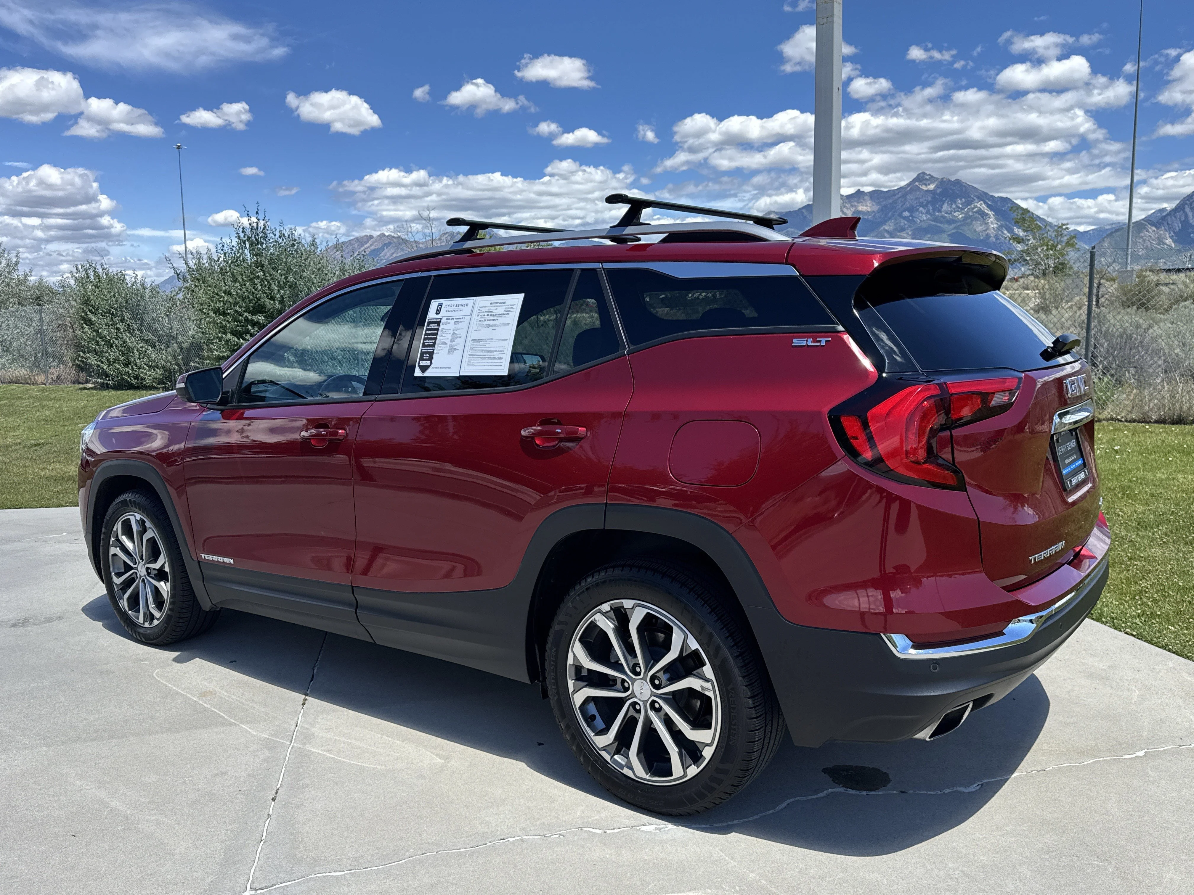 Used 2020 Red Quartz Tintcoat GMC SLT image 3