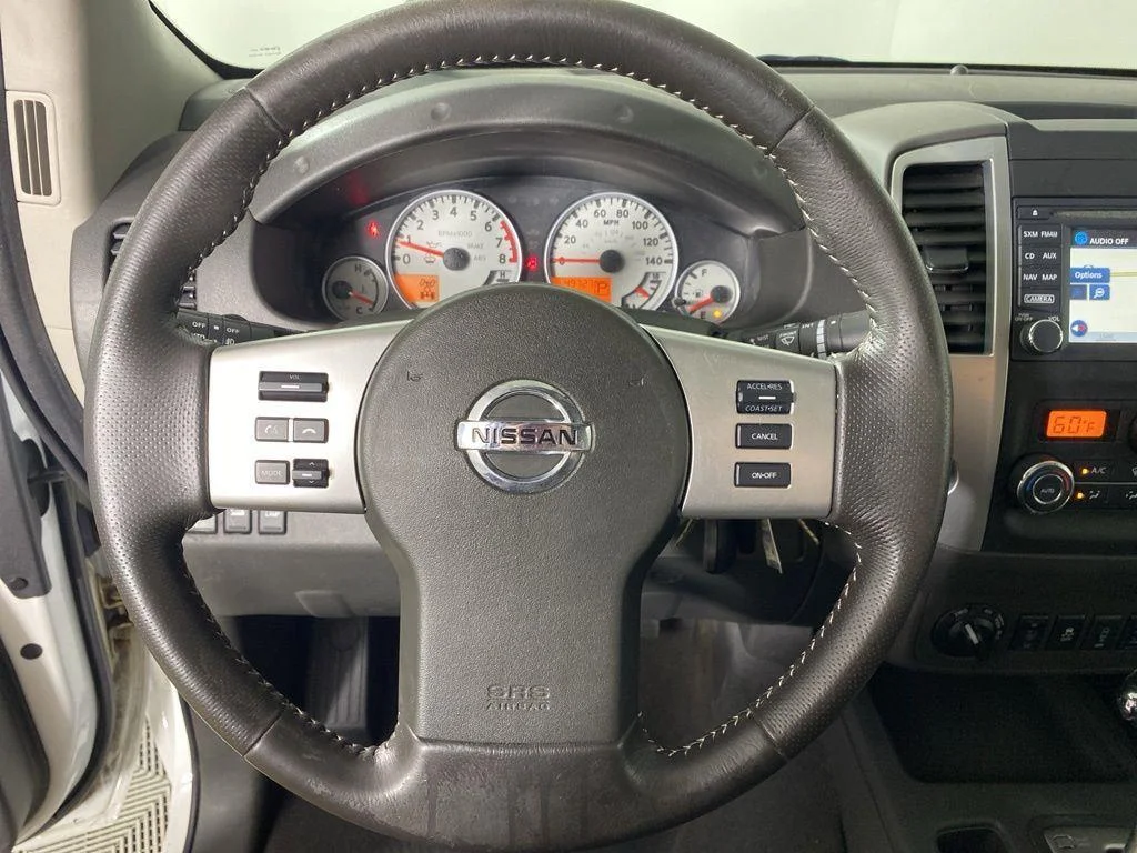 Used 2018 Glacier White Nissan PRO-4X image 13