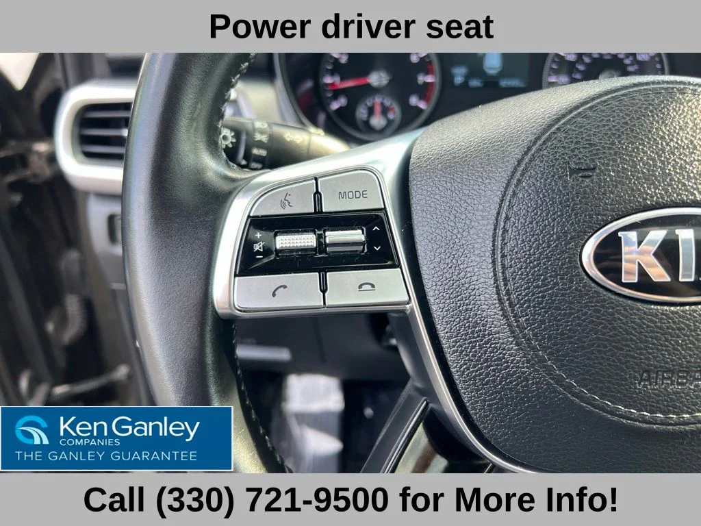 Used 2020 Green Kia S image 28