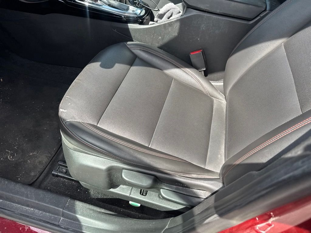 Used 2024 Red Chevrolet 2RS image 11