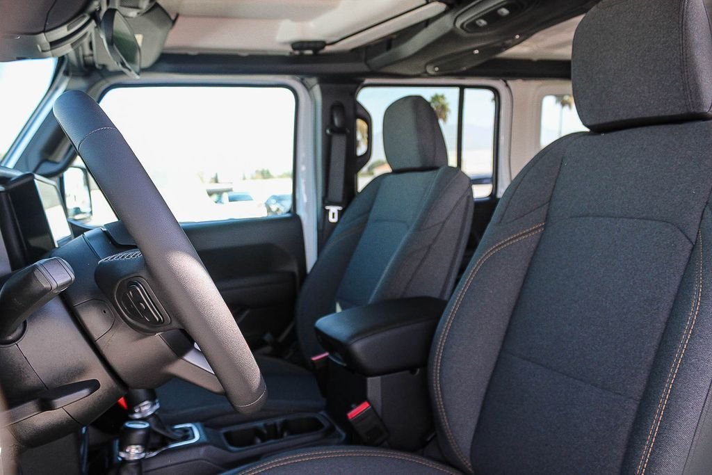 New 2026 Bright White Clearcoat Jeep California Edition image 17