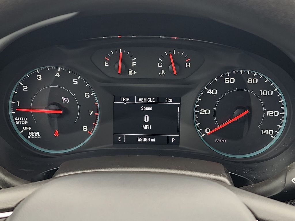 Used 2024 Gray Chevrolet LT image 14