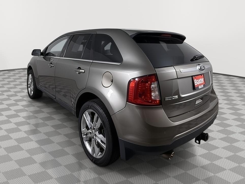 Used 2013 Mineral Grey Metallic Ford Limited image 11