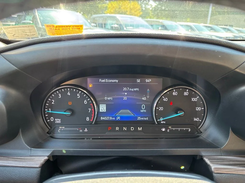 Used 2020 White Ford Limited image 10