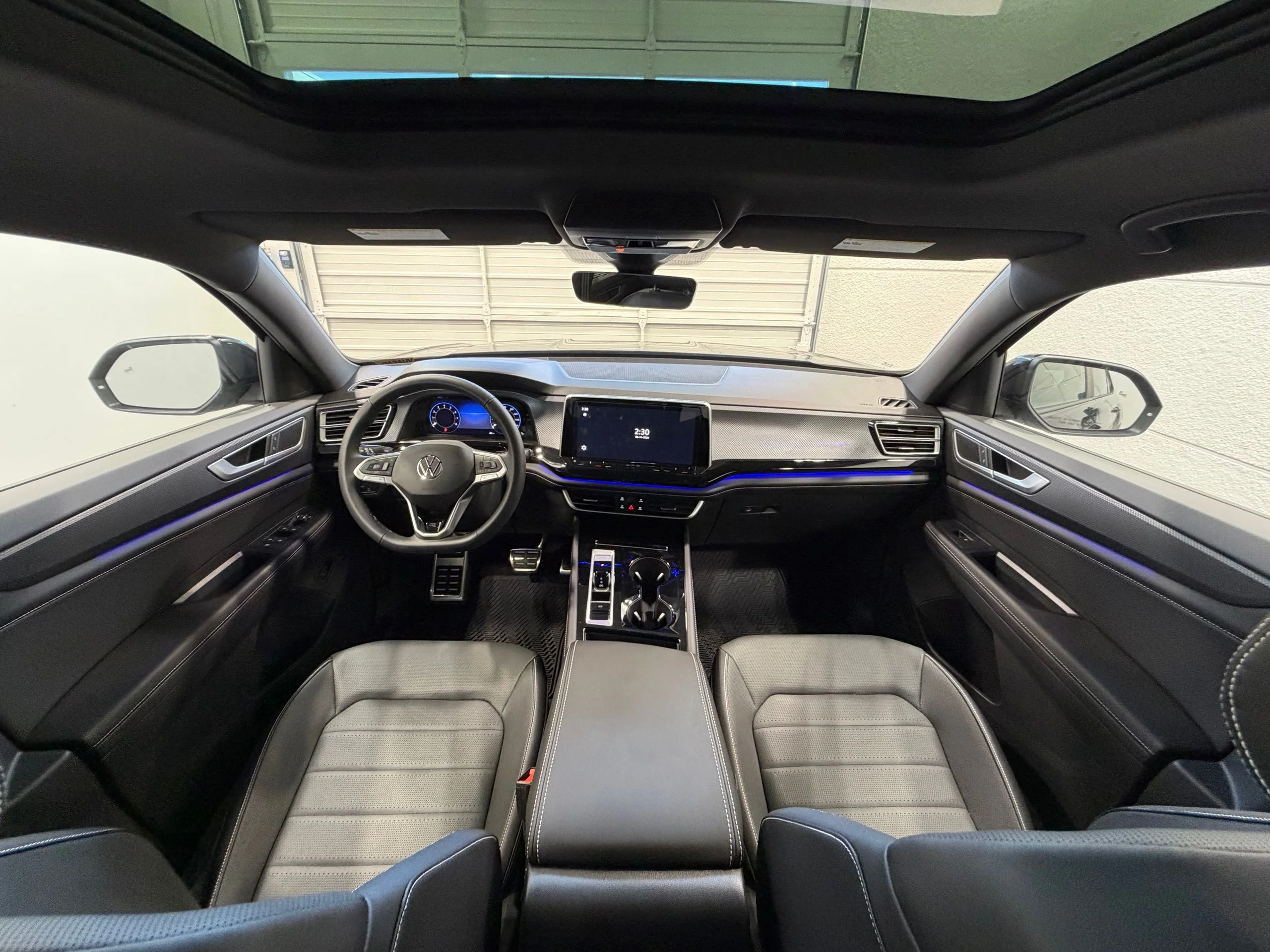 2026 Volkswagen Atlas Cross Sport SEL R-LINE - Photo 30