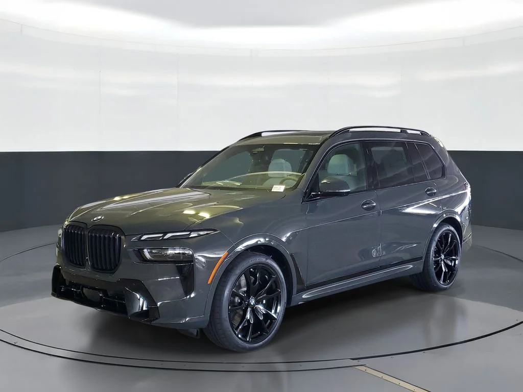 2027 BMW X7