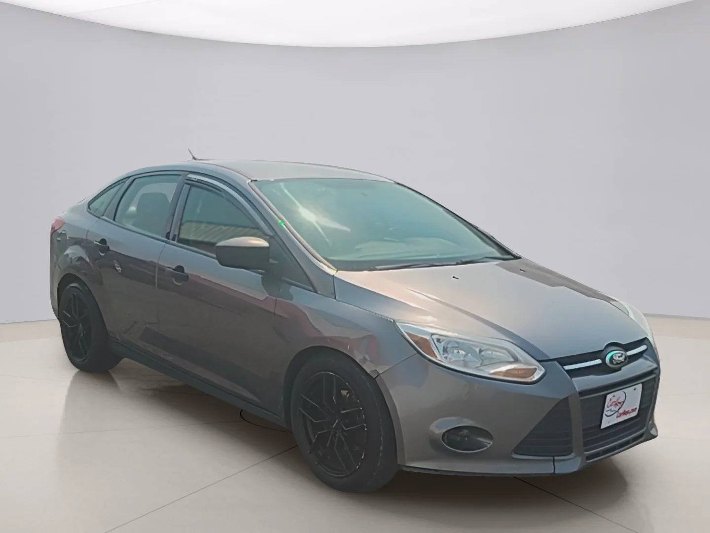Used 2014 Gray Ford S SEDAN image 7