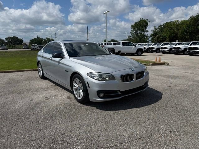 2015 BMW 5 Series 528i Sedan M Sport Line's photo
