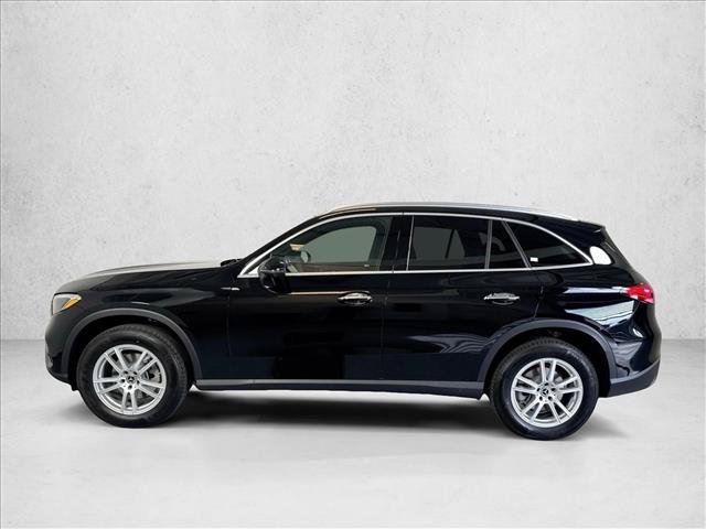 New 2026 Black Mercedes-Benz GLC 300 image 38