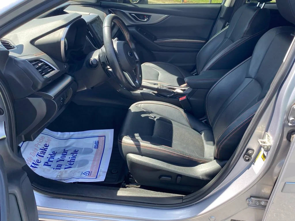 Used 2021 Silver Subaru Limited image 5