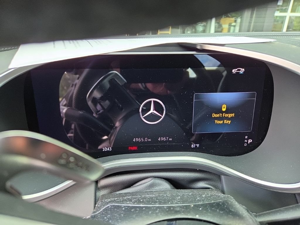 Certified Used 2025 Obsidian Black Metallic Mercedes-Benz  image 16