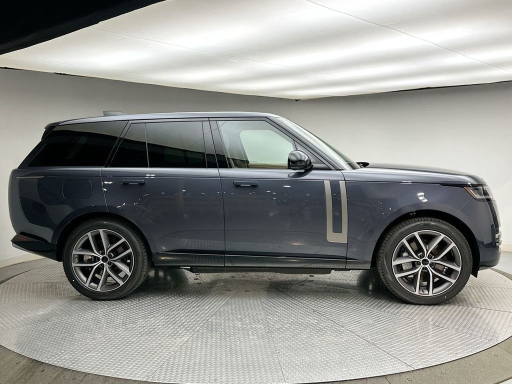 New 2026 Varesine Blue Metallic Land Rover SE image 12