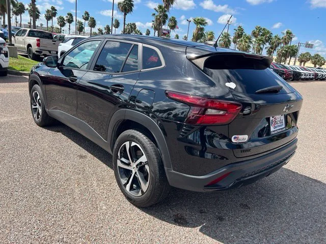 Used 2025 Mosaic Black Metallic Chevrolet 1RS image 5
