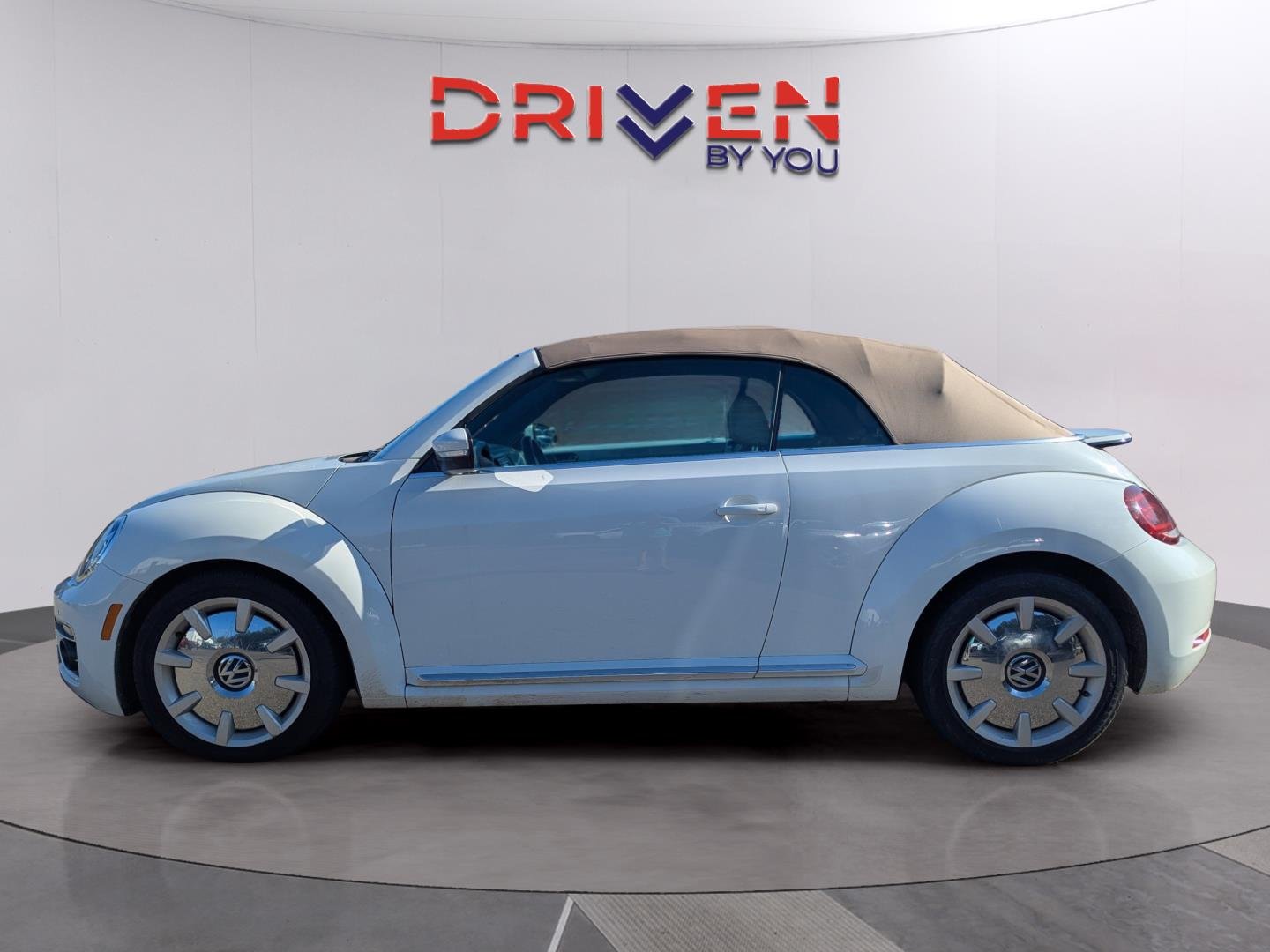 Used 2019 Volkswagen Beetle S with VIN 3VW5DAAT6KM503330 for sale in Columbia, MS