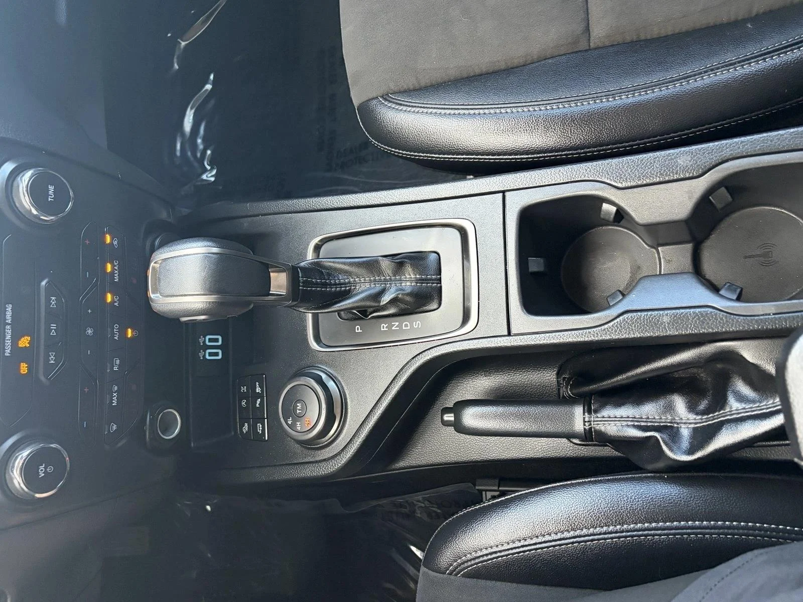 Used 2023 Shadow Black Ford LARIAT image 10