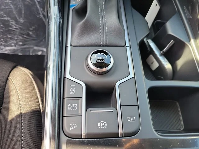 New 2026 Ebony Black Kia LX image 19