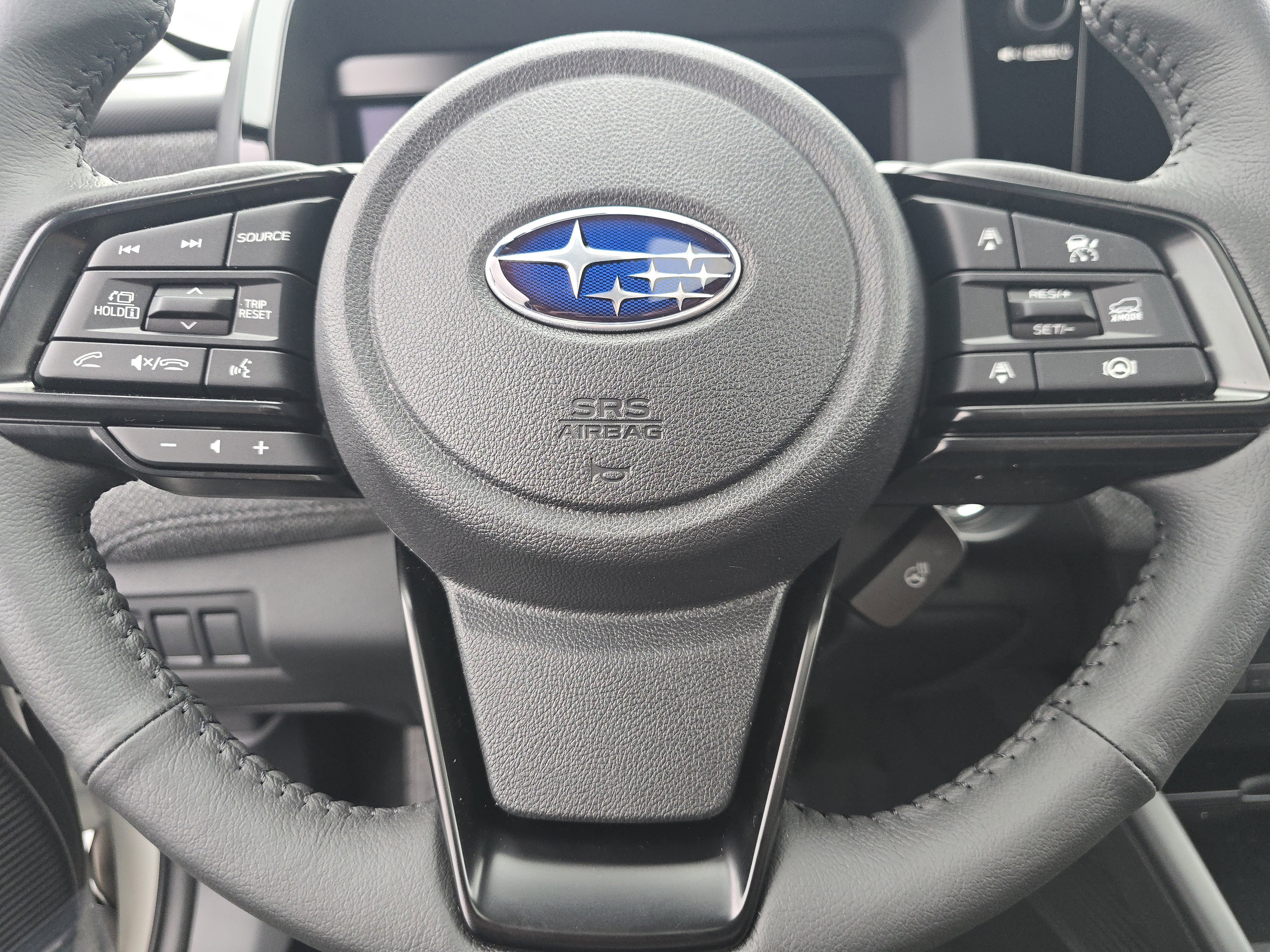New 2026 CRYSTAL WHITE PEARL Subaru Limited image 22