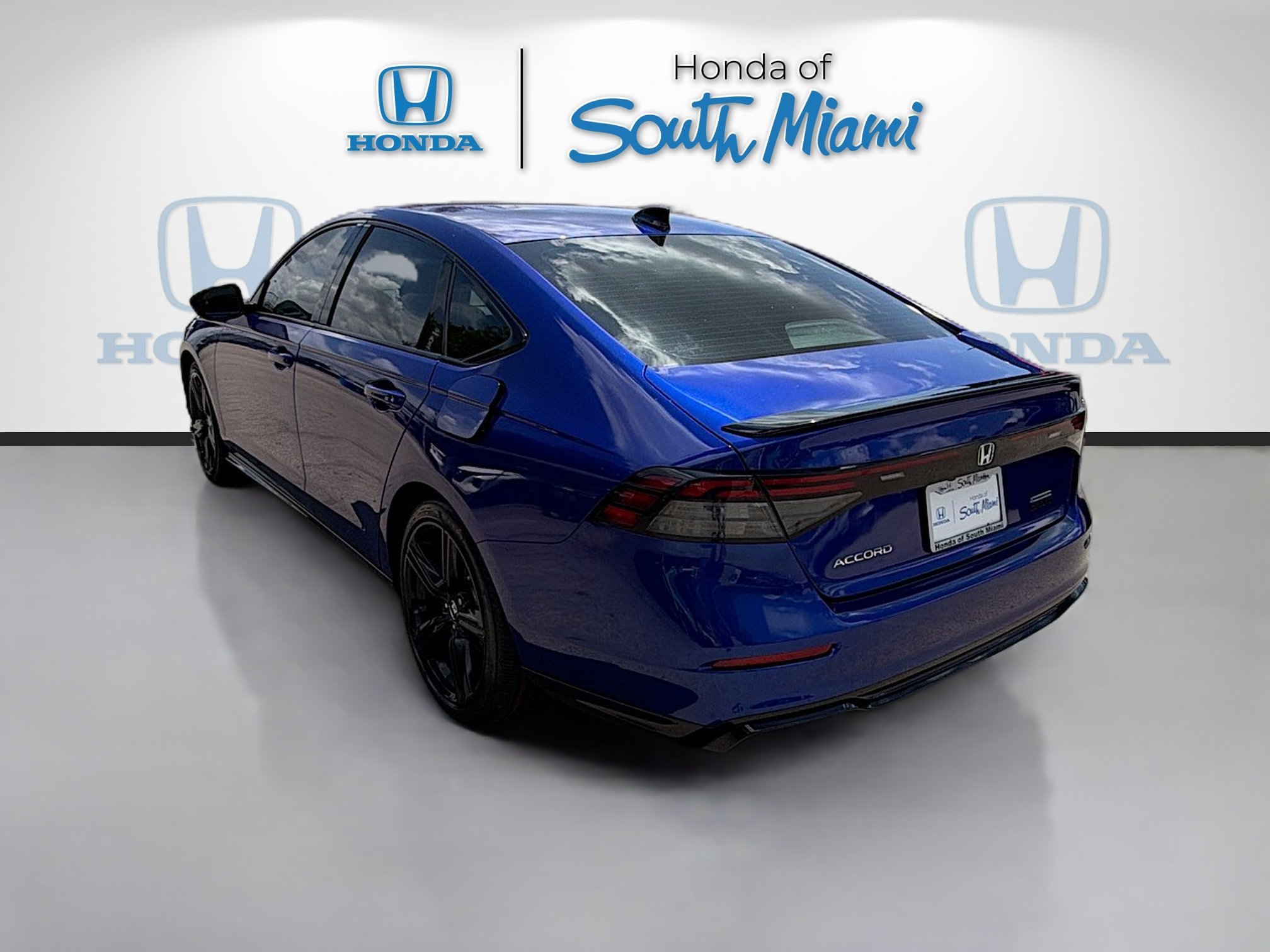 Used 2024 Canyon River Blue Metallic Honda Sport-L image 5