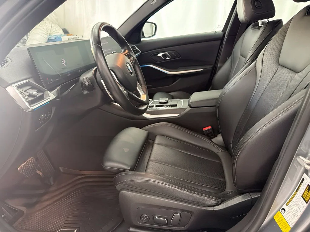 Used 2024 Gray BMW 330i image 10