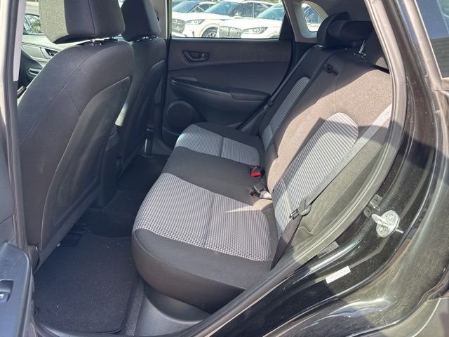 2022 Hyundai Kona SE - Photo 16