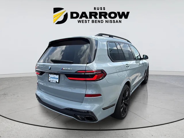 Used 2024 Gray BMW M60i image 5