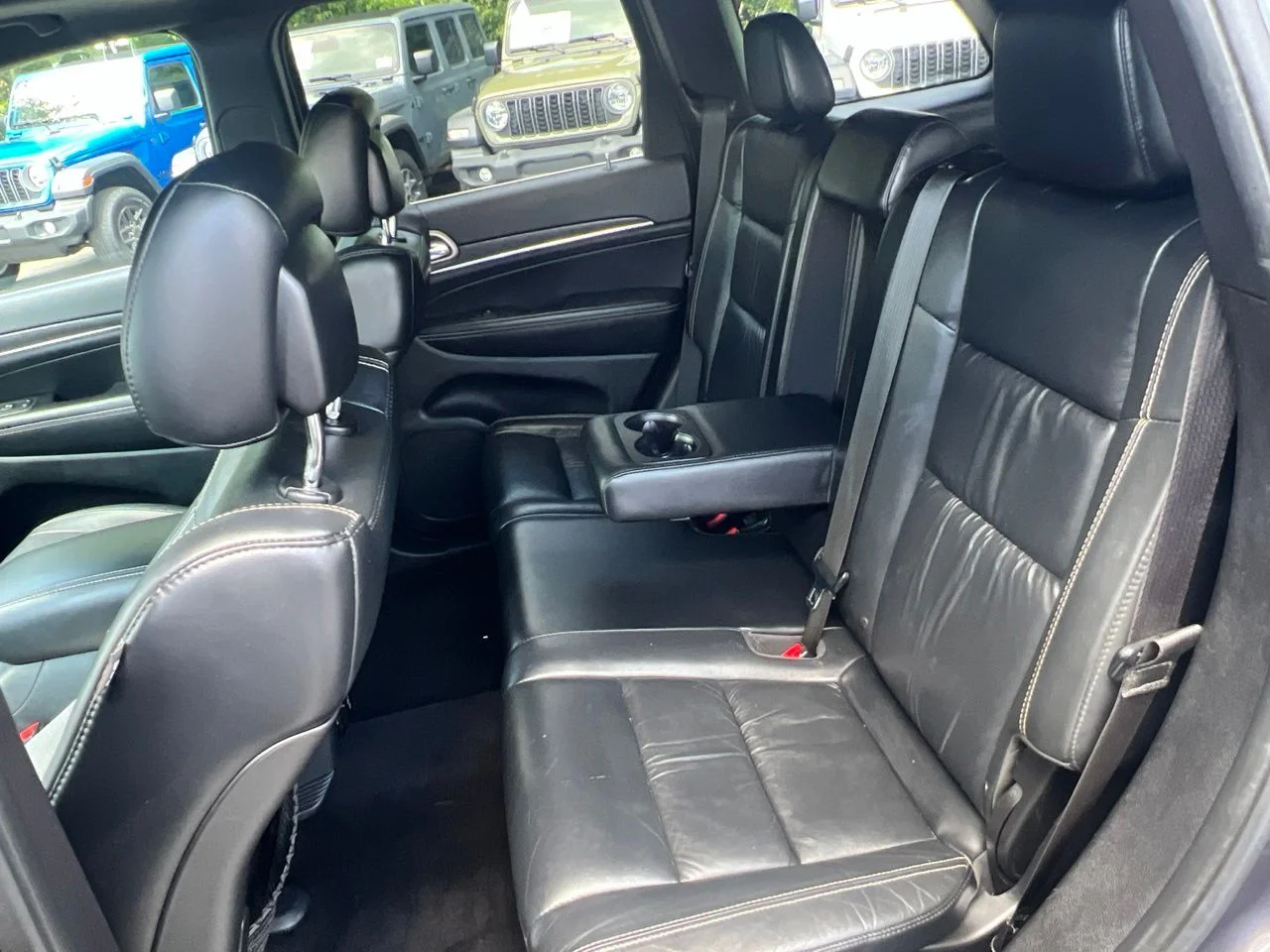 Used 2015 Gray Jeep Limited image 20