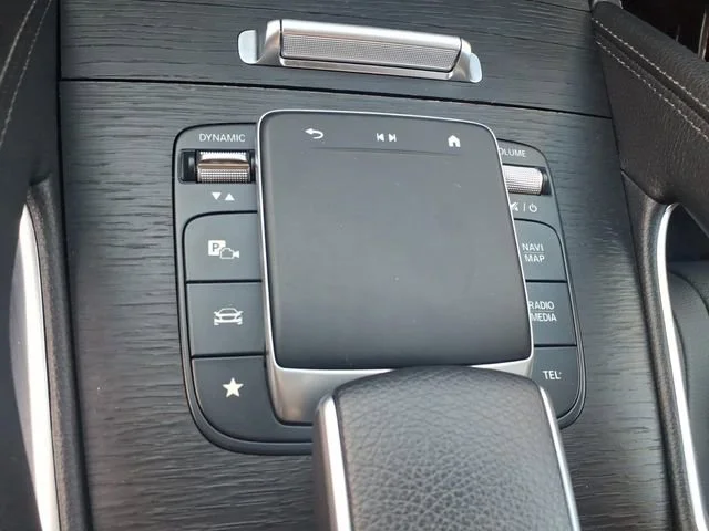 Used 2024 White Mercedes-Benz 4MATIC® image 21