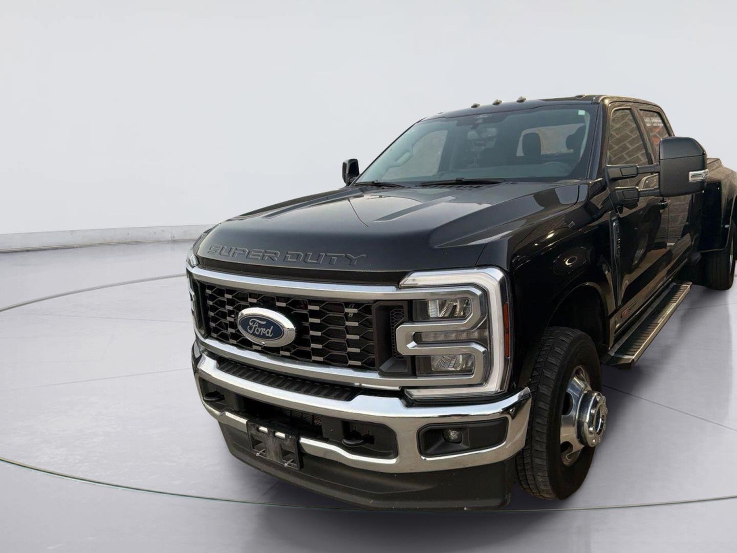 Used 2026 Agate Black Ford Lariat image 2