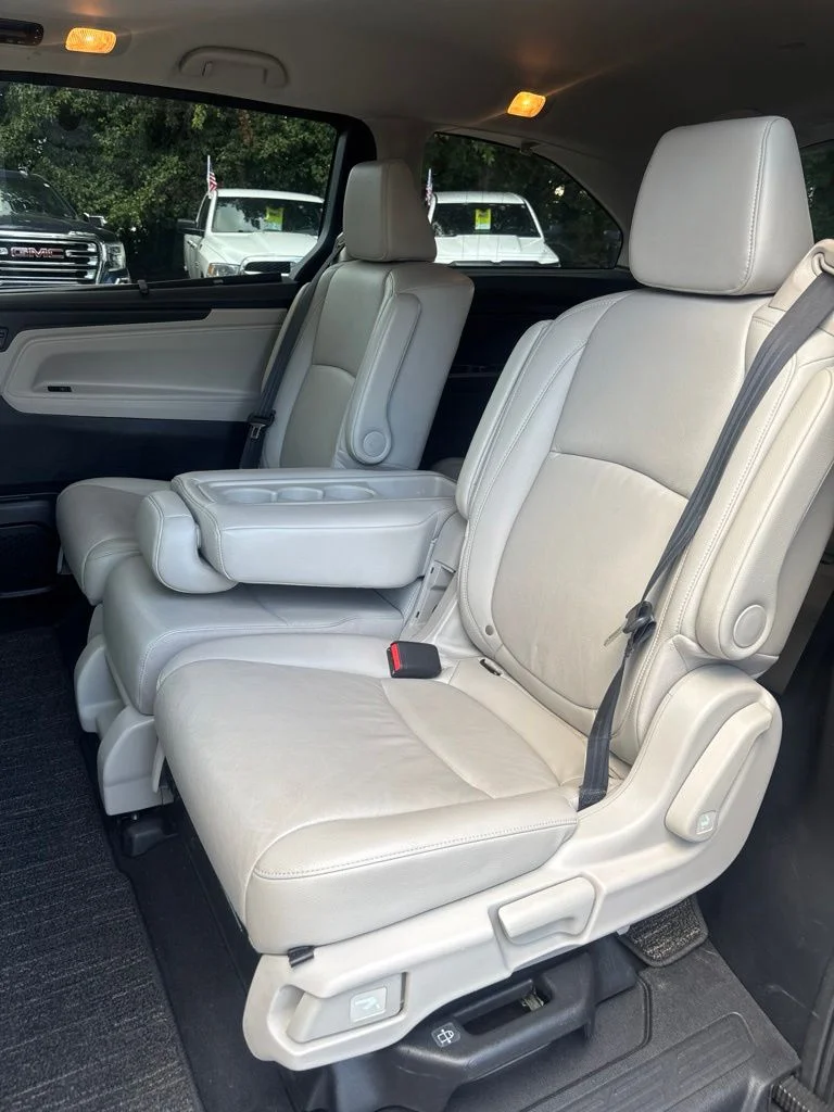 Used 2025 Gray Honda EX-L image 21