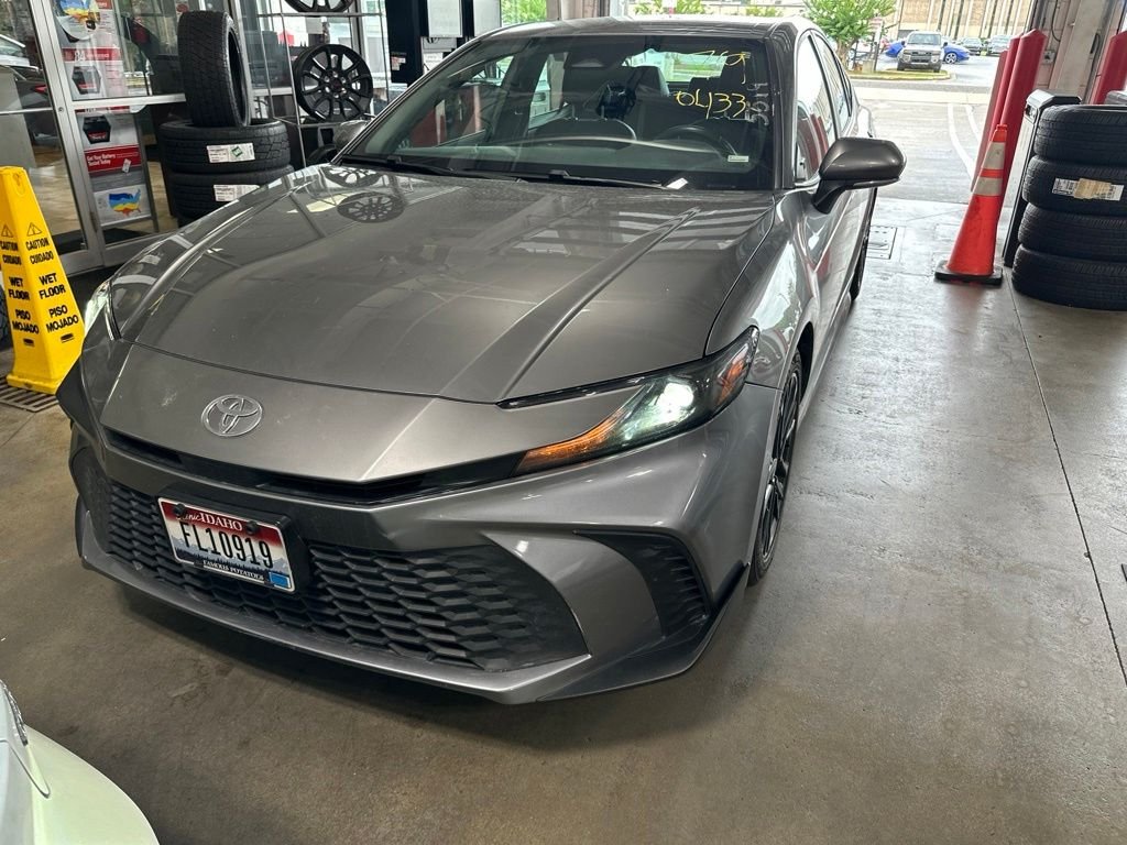 Used 2025 Gray Toyota SE image 1