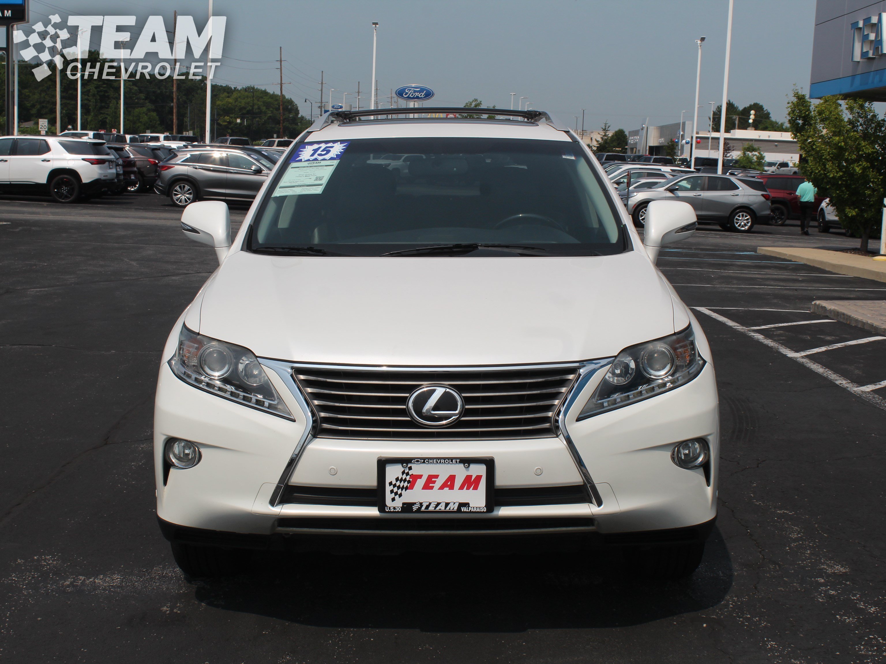 Used 2015 White Lexus  image 9