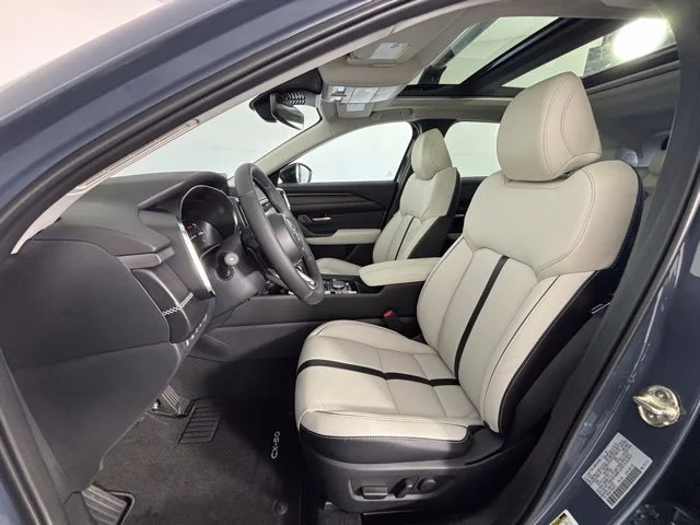 2026 Mazda CX-50 Premium Plus - Photo 11