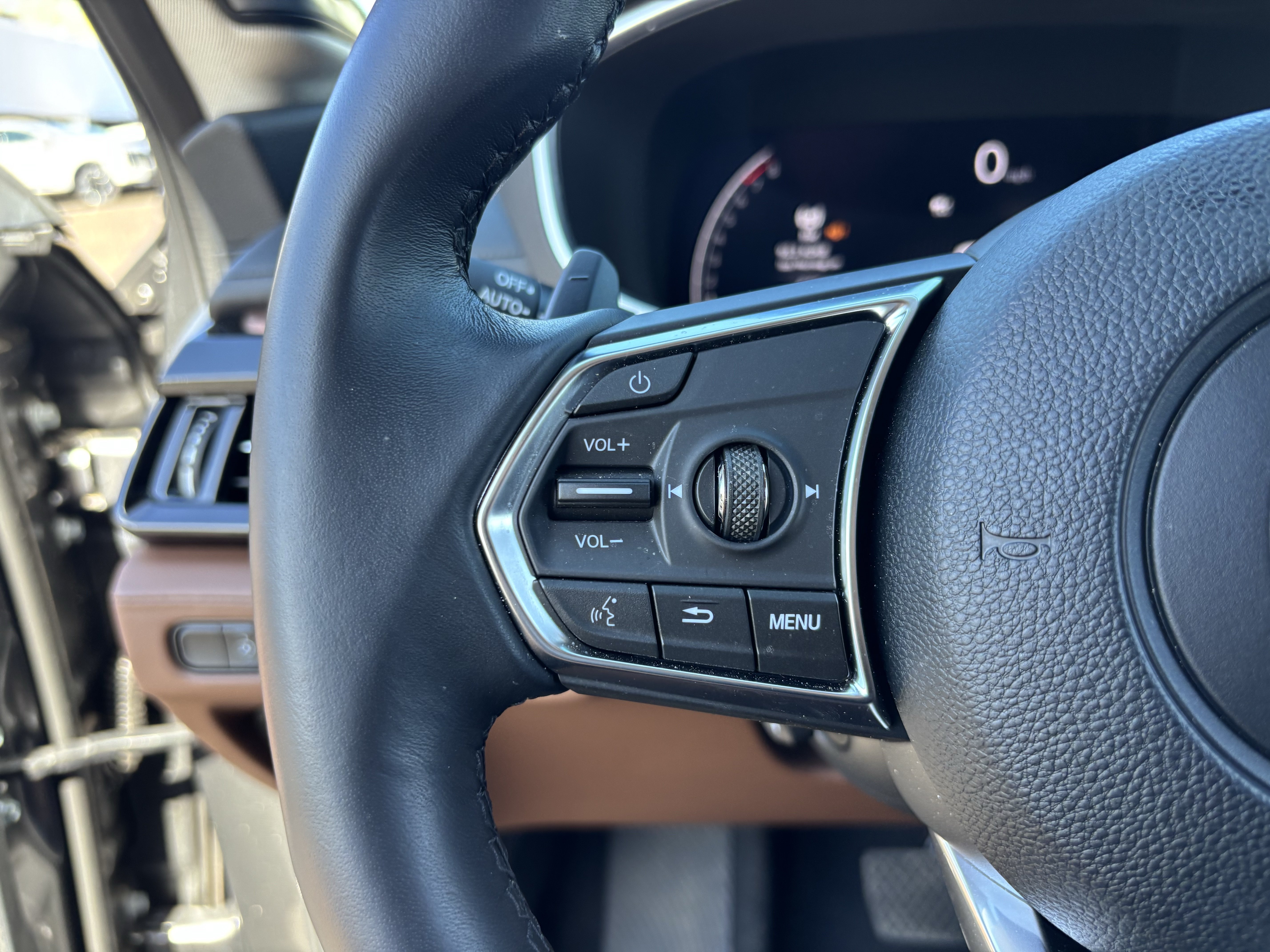 Used 2025 Gray Acura w/Technology Package image 27