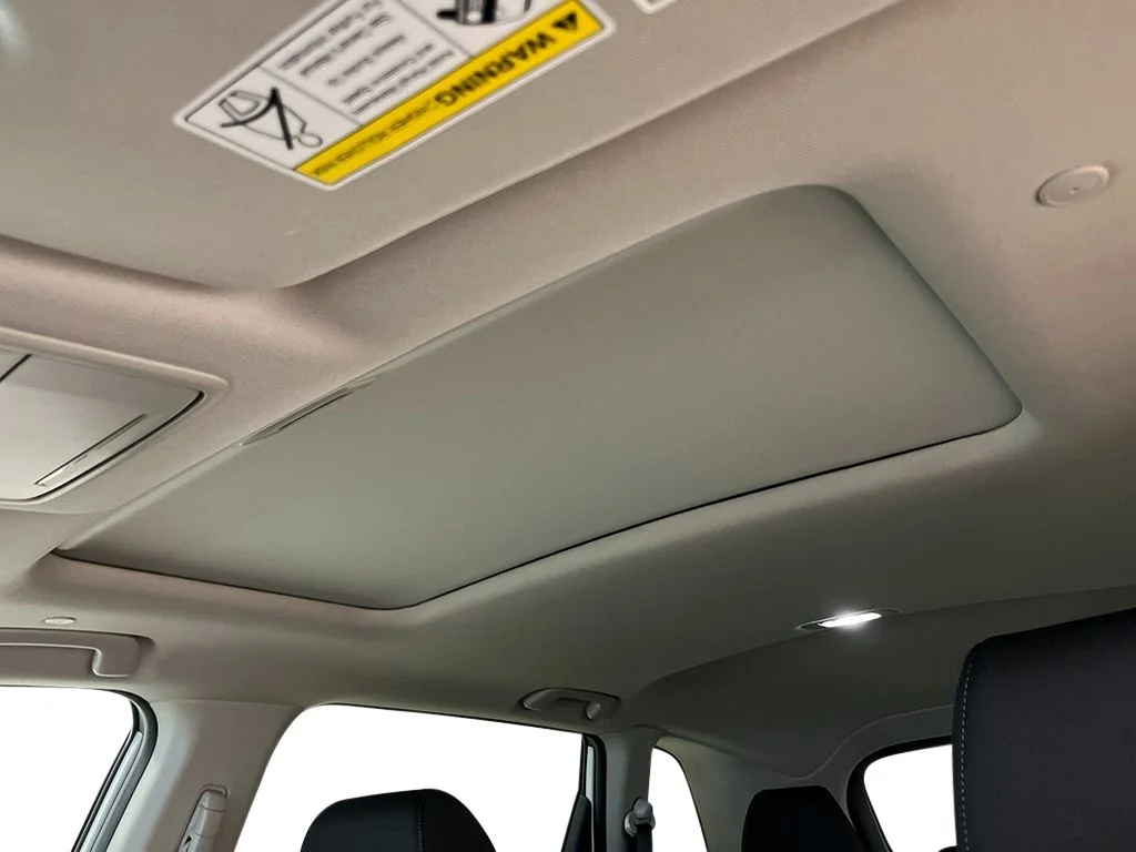 New 2026 Urban Gray Pearl Honda AWD EX image 21