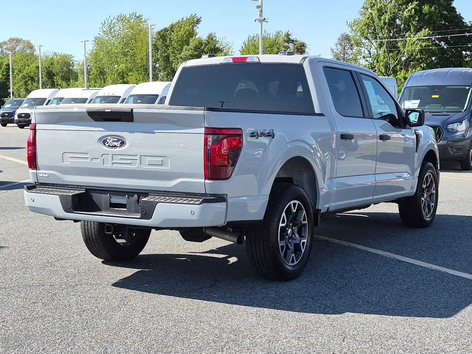 Certified Used 2024 Avalanche Ford STX image 3