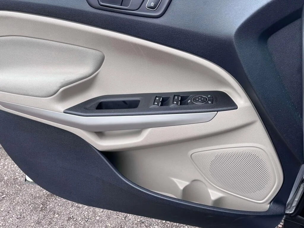 Used 2019 Moondust Silver Metallic Ford S image 25