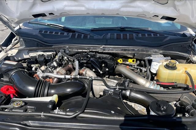 Used 2019 Oxford White Ford XL image 10