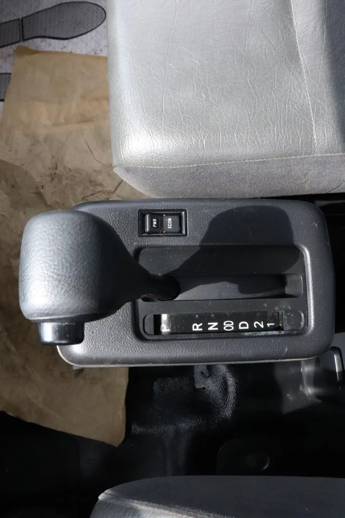 Used 2020  Hino 268 image 14