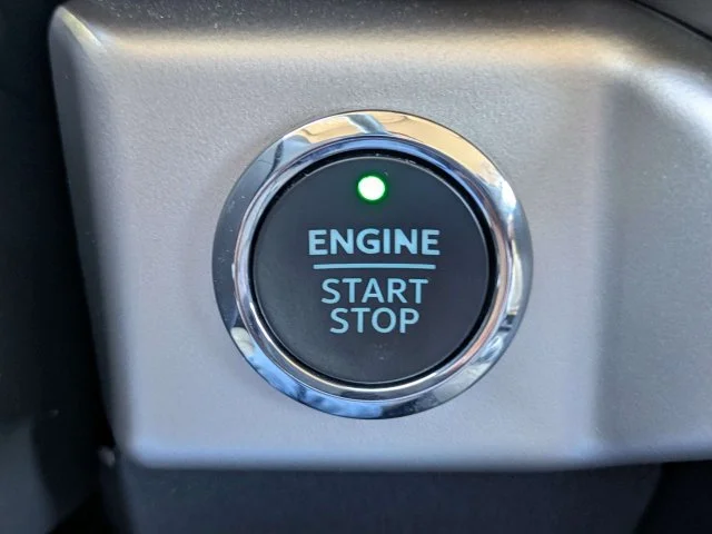 Used 2024 White Metallic Ford XLT image 29
