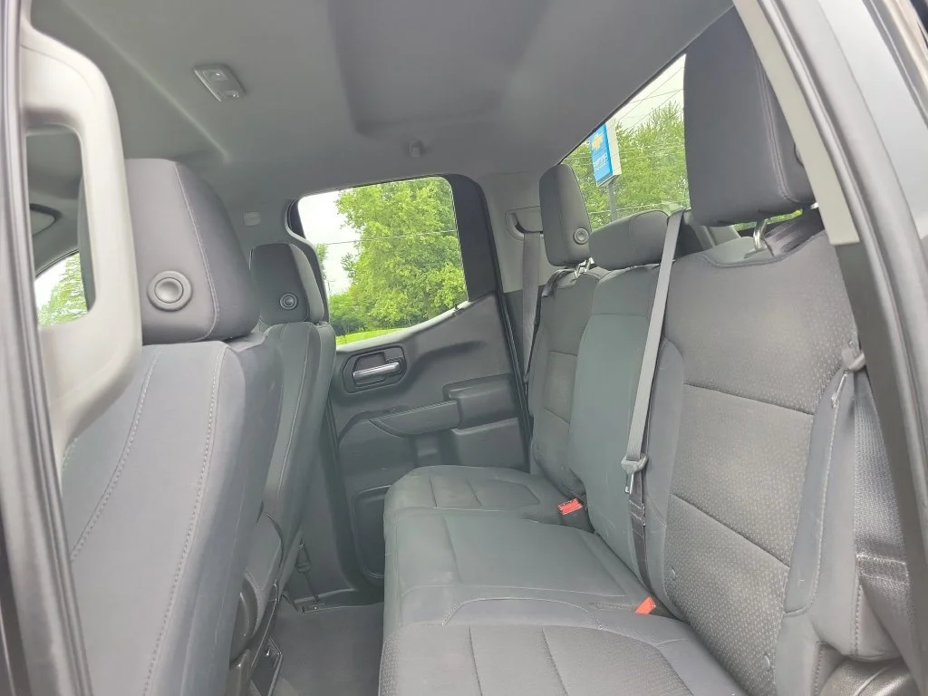 Used 2019 Onyx Black GMC  image 22