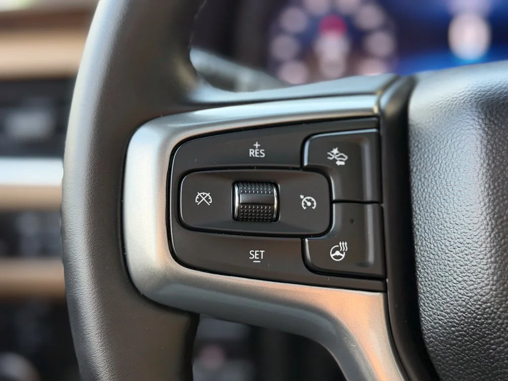 Used 2023 Gray Chevrolet Premier image 18