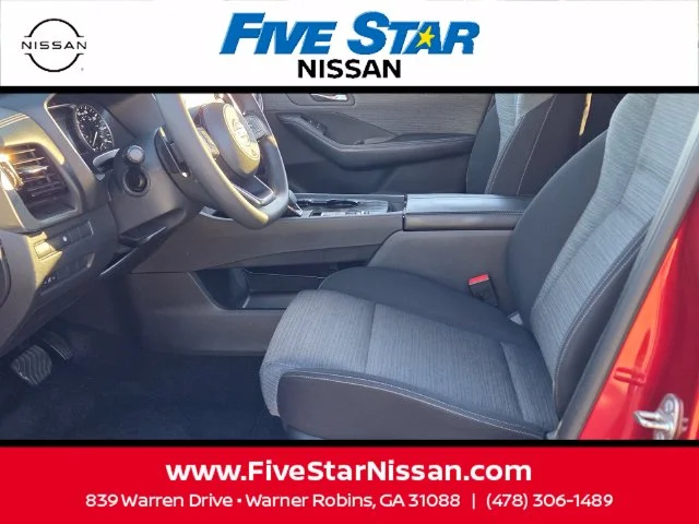 Used 2021 Red Nissan SV image 5