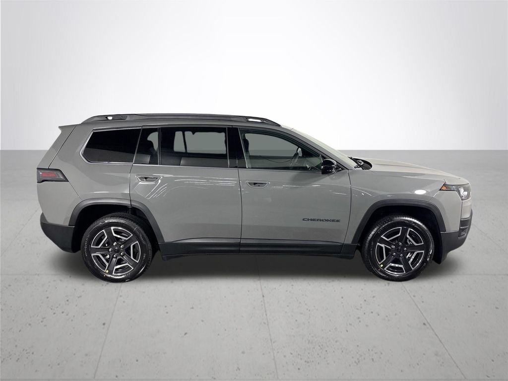 New 2026 Sting-Gray Clear-Coat Exterior Paint Jeep Laredo image 5