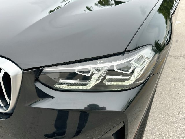 Used 2023 Black BMW sDrive30i image 32