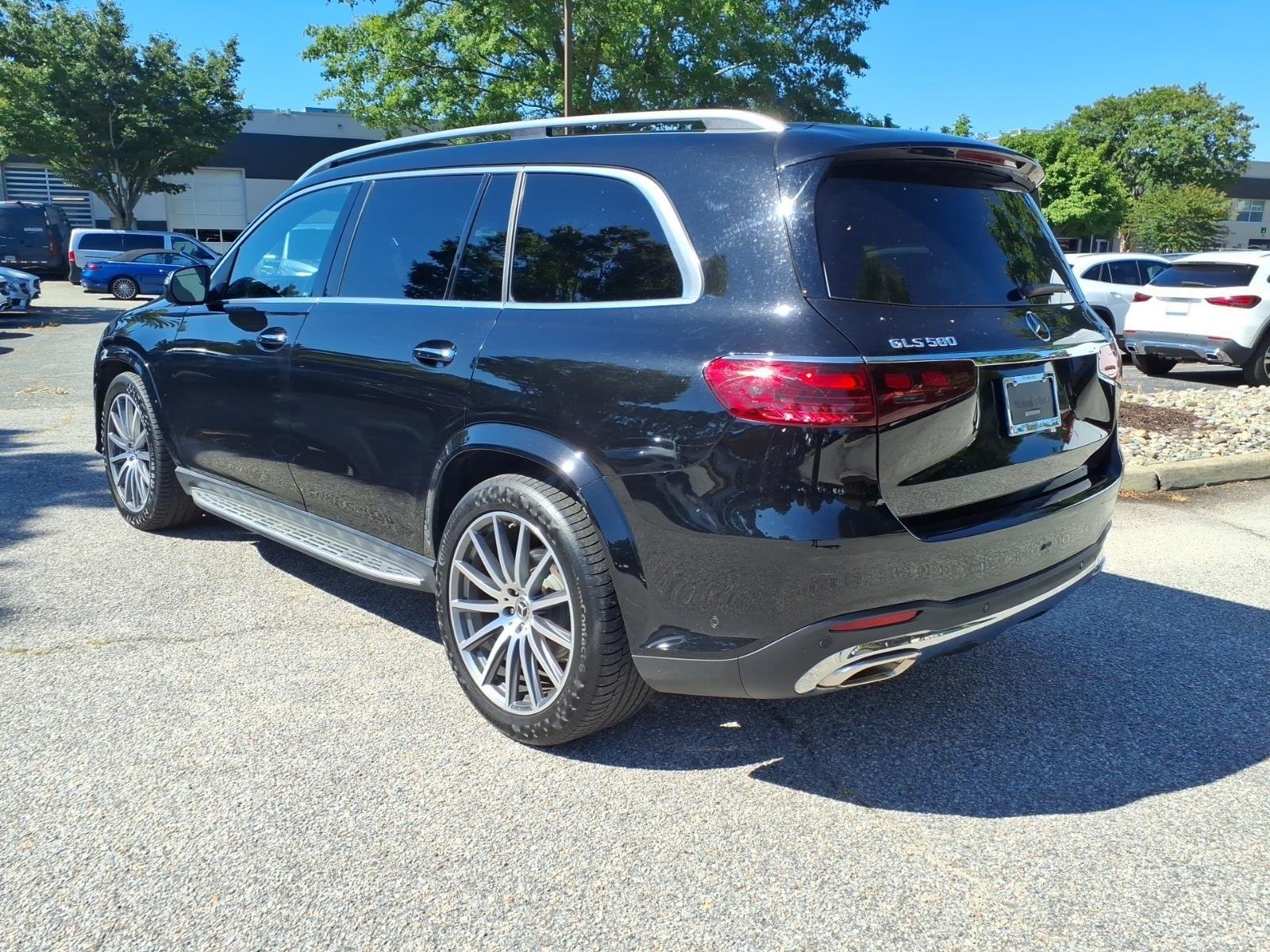 Used 2025 Obsidian Black Metallic Mercedes-Benz GLS 580 image 7