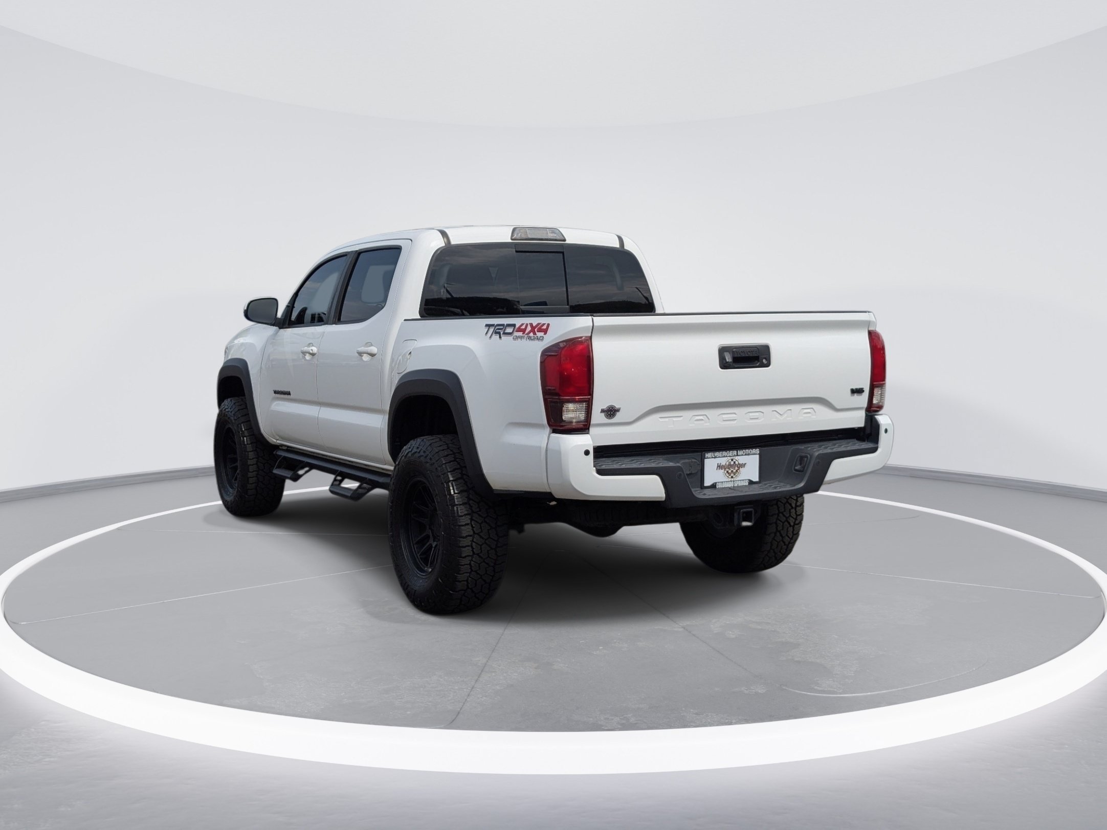 Used 2019 Super White Toyota TRD Off Road image 5
