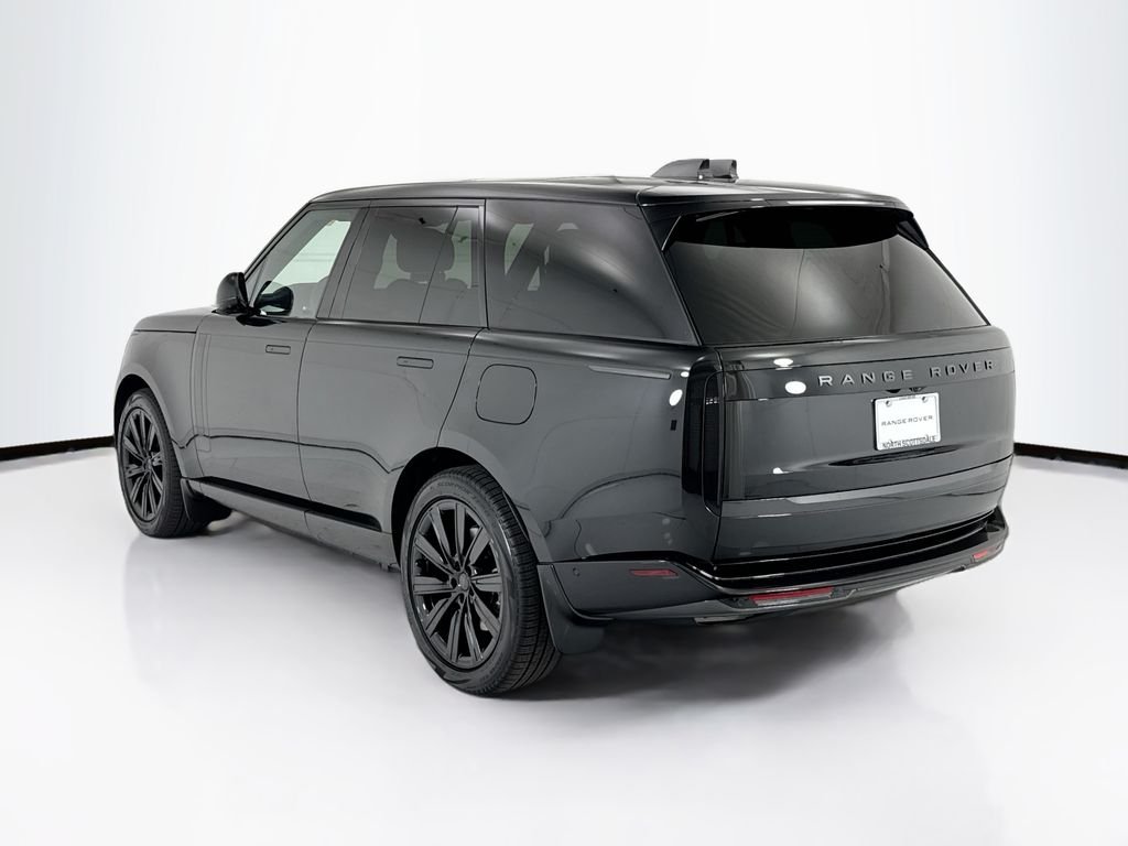 New 2026 Santorini Black Land Rover SE image 7