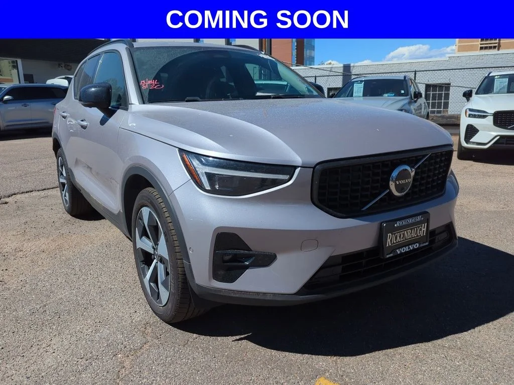 2026 Volvo XC40