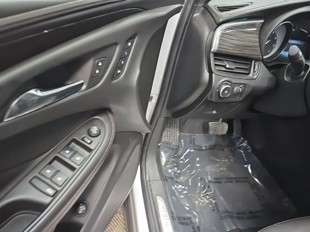 Used 2018 Galaxy Silver Metallic Buick Essence image 29