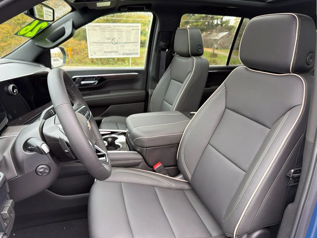 New 2026 Lakeshore Blue Metallic Chevrolet Premier image 9